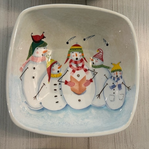 3pc Set of JC Penny Home Collection Bowls
Snow Family Fun Collection - Picture 8 of 14